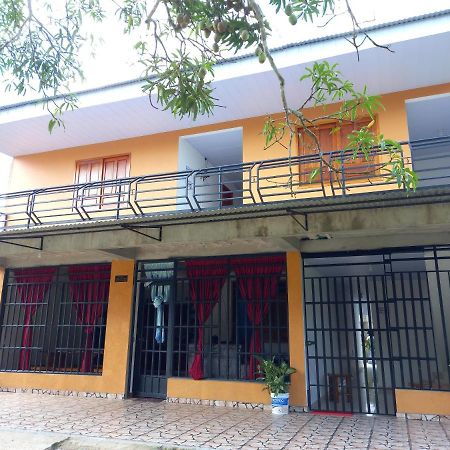 Hotel Chafo Leticia Exterior foto