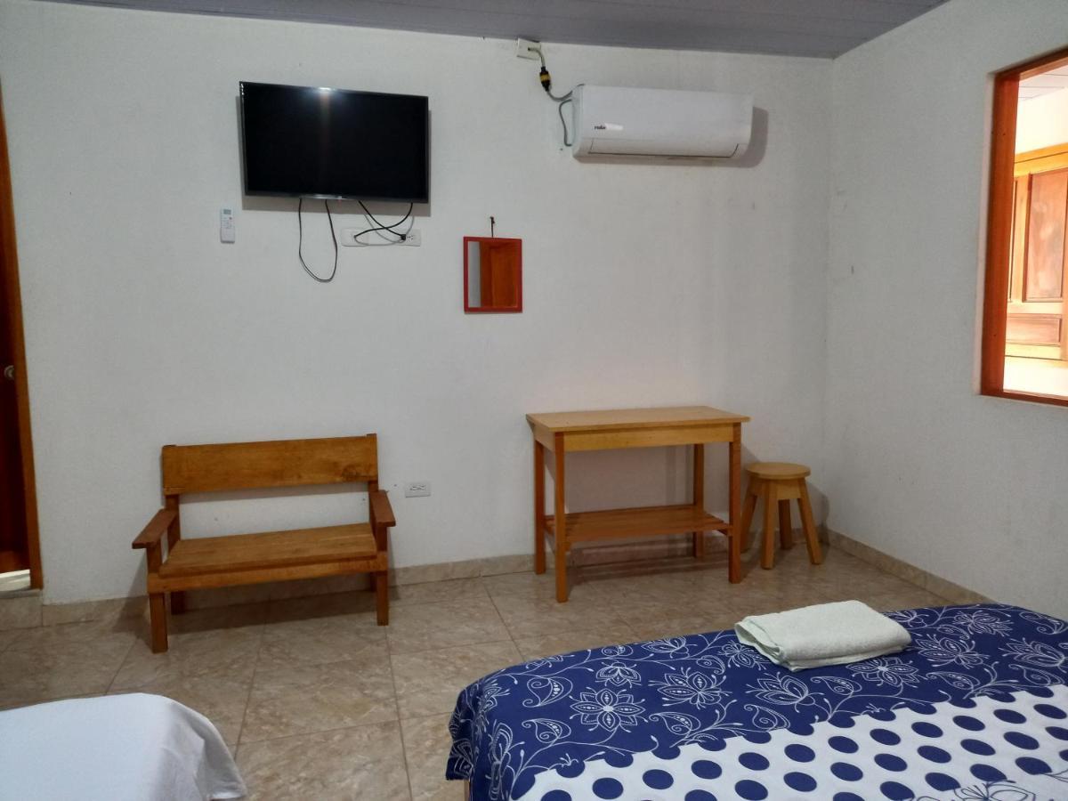 Hotel Chafo Leticia Exterior foto